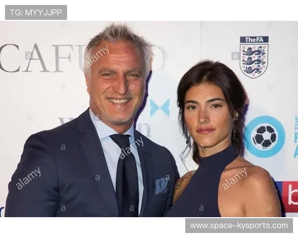 英超球员退役转型案例，创业成功经验借鉴