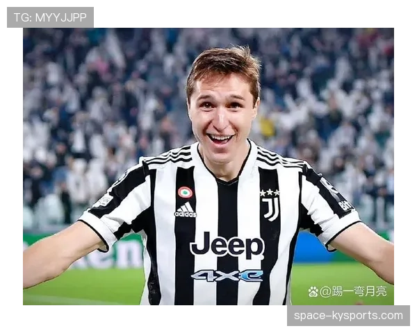 老将的坚持：尤文图斯基耶萨在连续首发后于训练场加练恢复